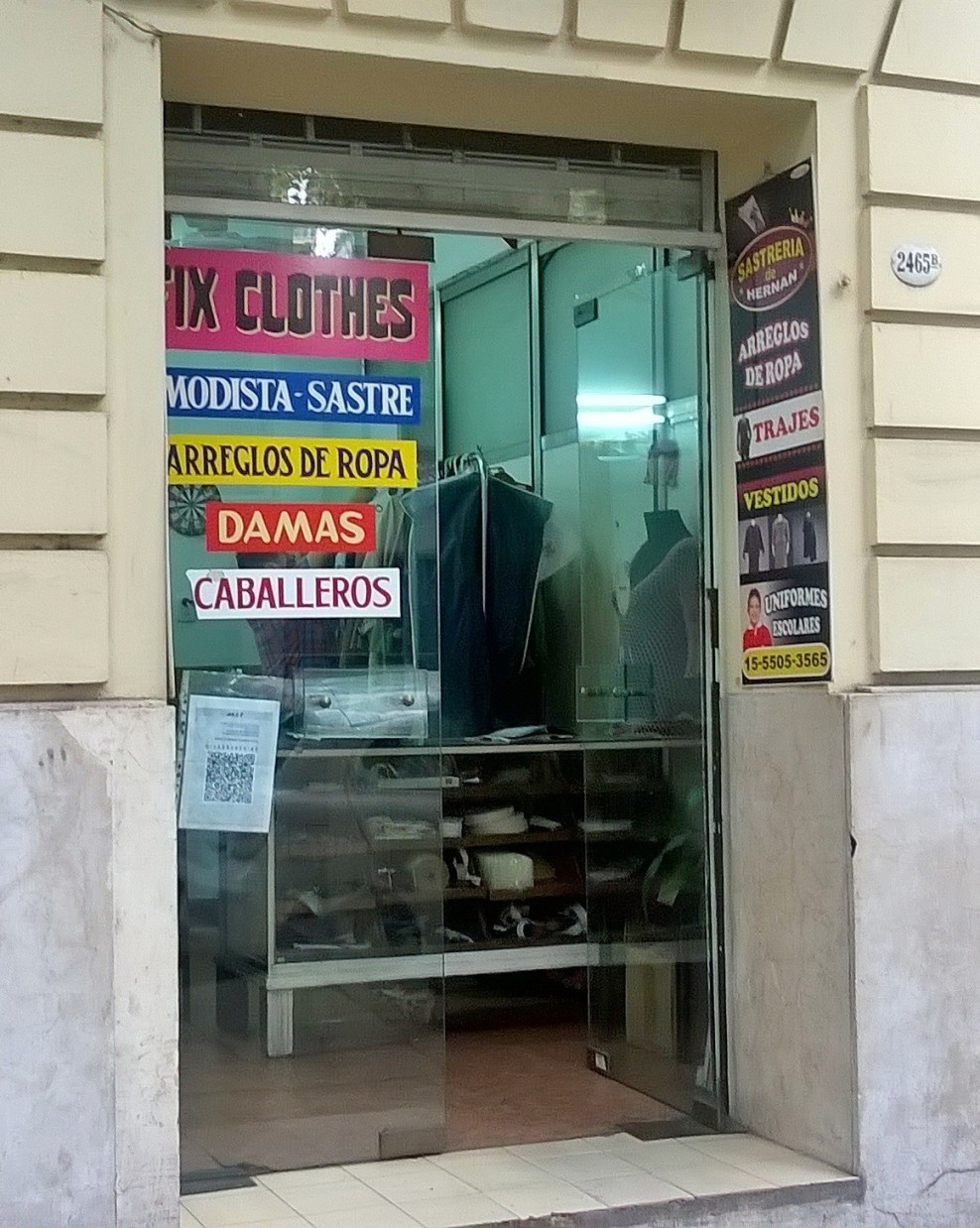 Arreglo de ropa Belgrano -